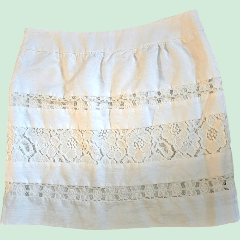 Loft Vintage 80s 90s Short White Cotton Skirt with Lace Inserts Size 10